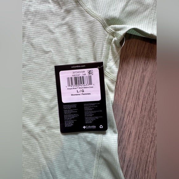 Columbia Women's Cirque River™ Short Sleeve Crew - Picture 13 of 14